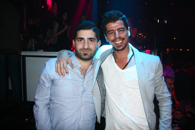 Eller Van Buuren & Chris Jones